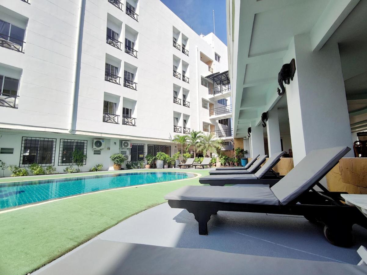 The Chanthong Residence And Hotel Pattaya Exteriör bild