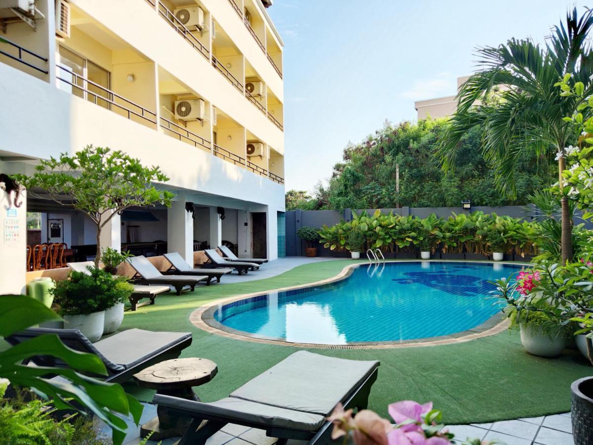 The Chanthong Residence And Hotel Pattaya Exteriör bild