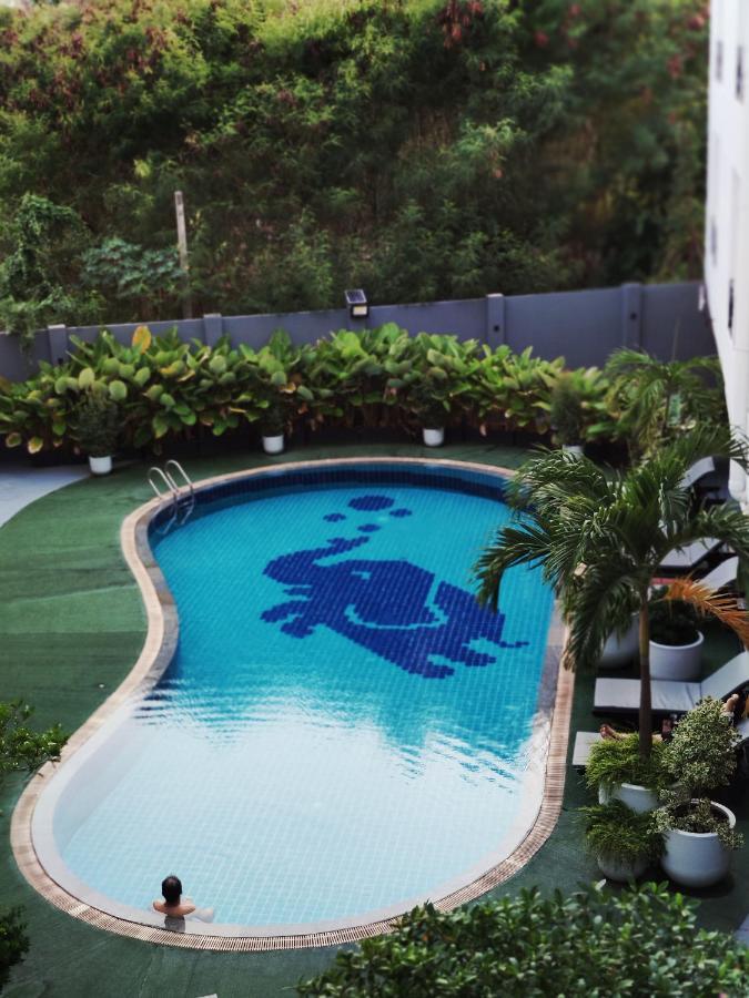 The Chanthong Residence And Hotel Pattaya Exteriör bild